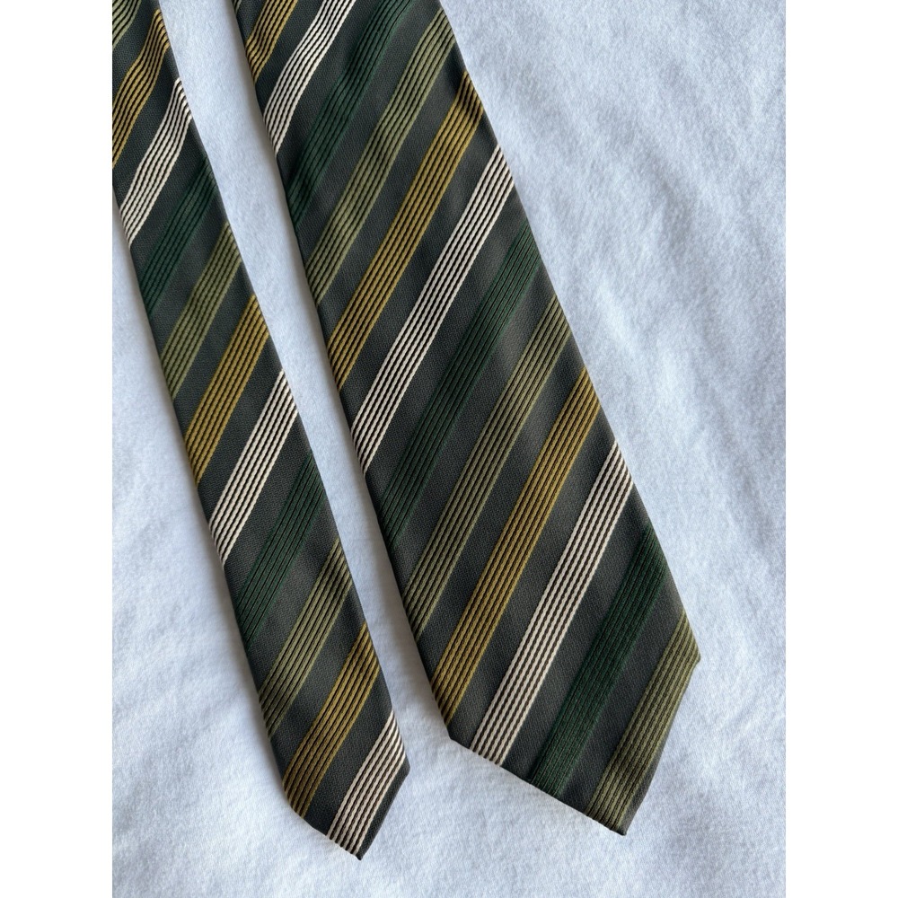 Holt Renfrew	Green Melange Striped Herringbone Woven Repp	100% Silk	Tie Necktie